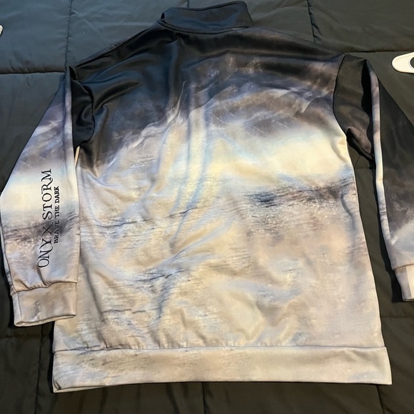 Onyx Storm Black and Gray Quarter-Zip Sweatshirt - Picture 5 of 9